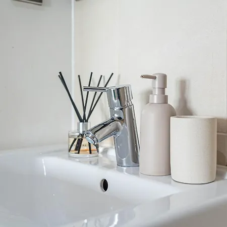 Dock 2 Bedrooms Private Balcony Leeds (West Yorkshire)